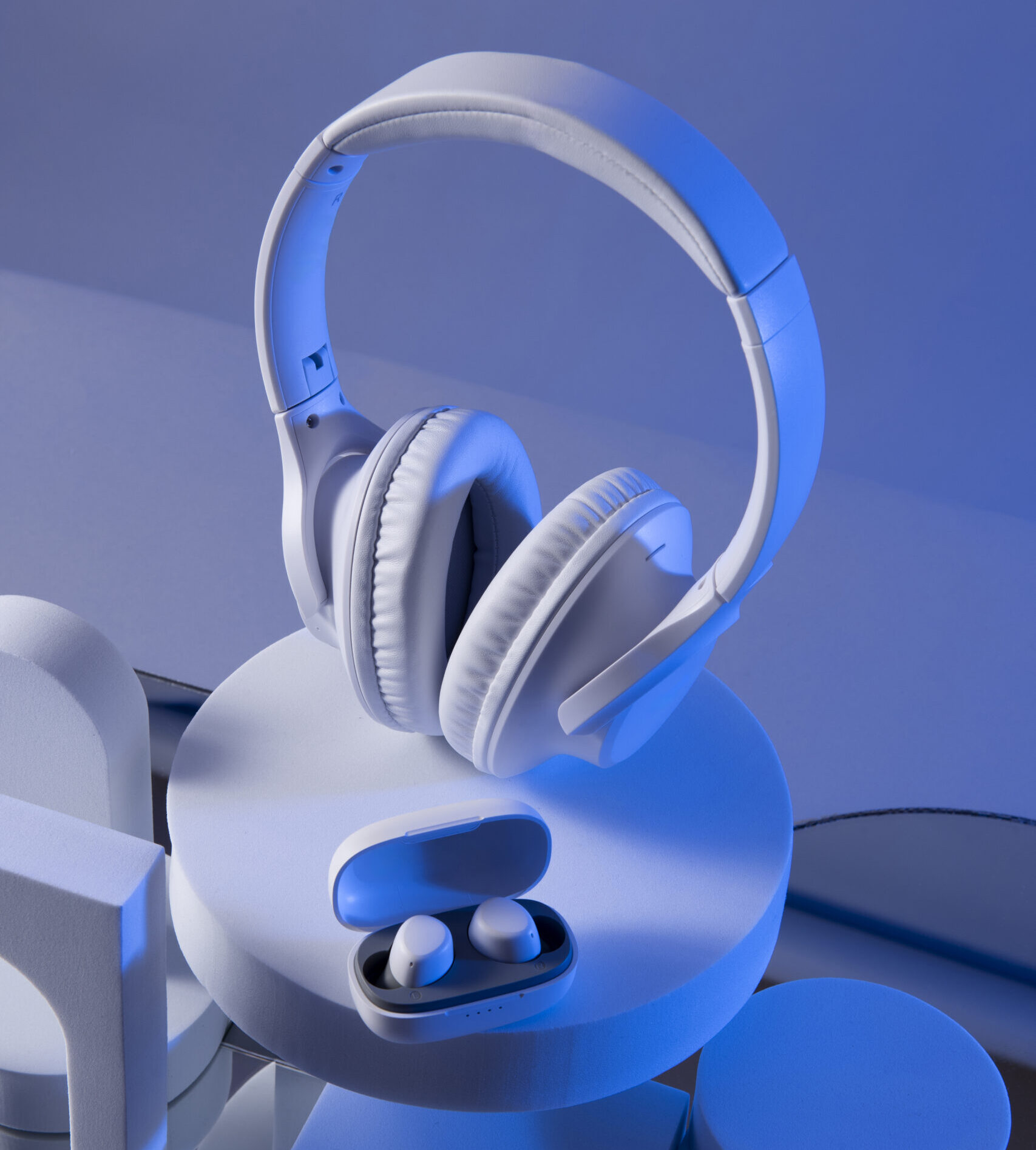 still life wireless cyberpunk headphones (1)